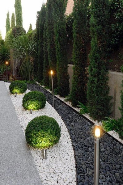 pebble stone driveway landscape 