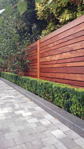 driveway fence landscape 