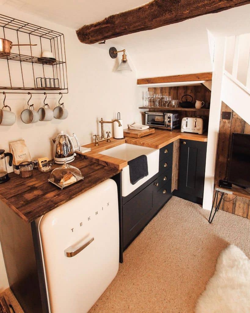 country rustic kitchenette wood accents