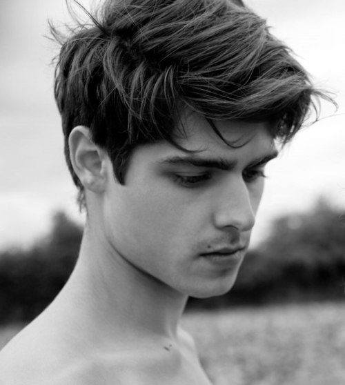 Modern Messy Hairstyles For Men Medium Hair