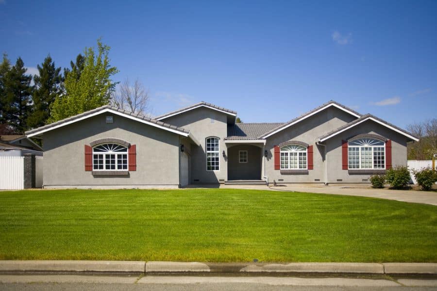 gray modern ranch-style house