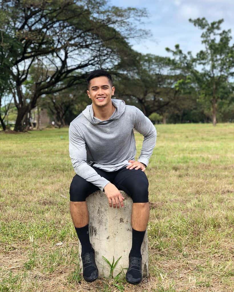 Morning Routine Jogging Outfit