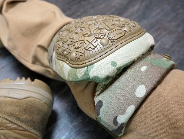 Multicam Altacontour 360 Multicam Vibram Cap Knee Pads