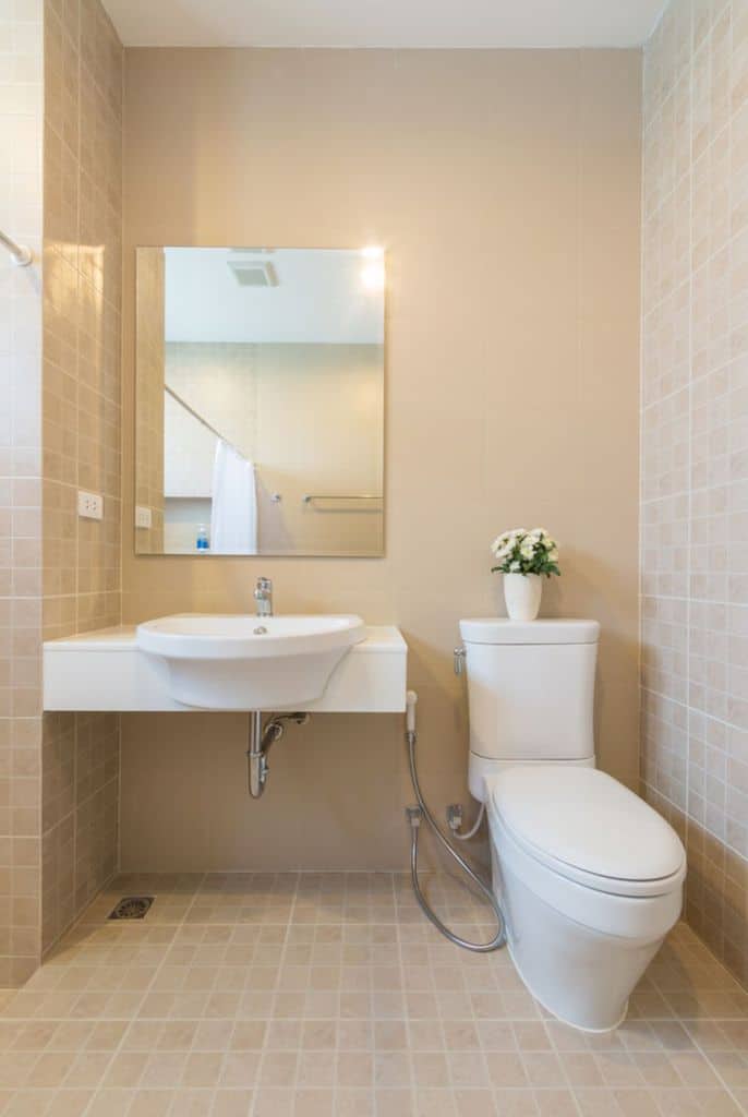 small neutral color bathroom 