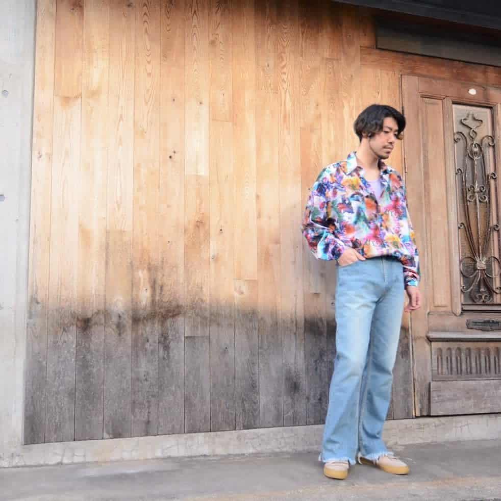 denim jeans printed long sleeve in long hair man 