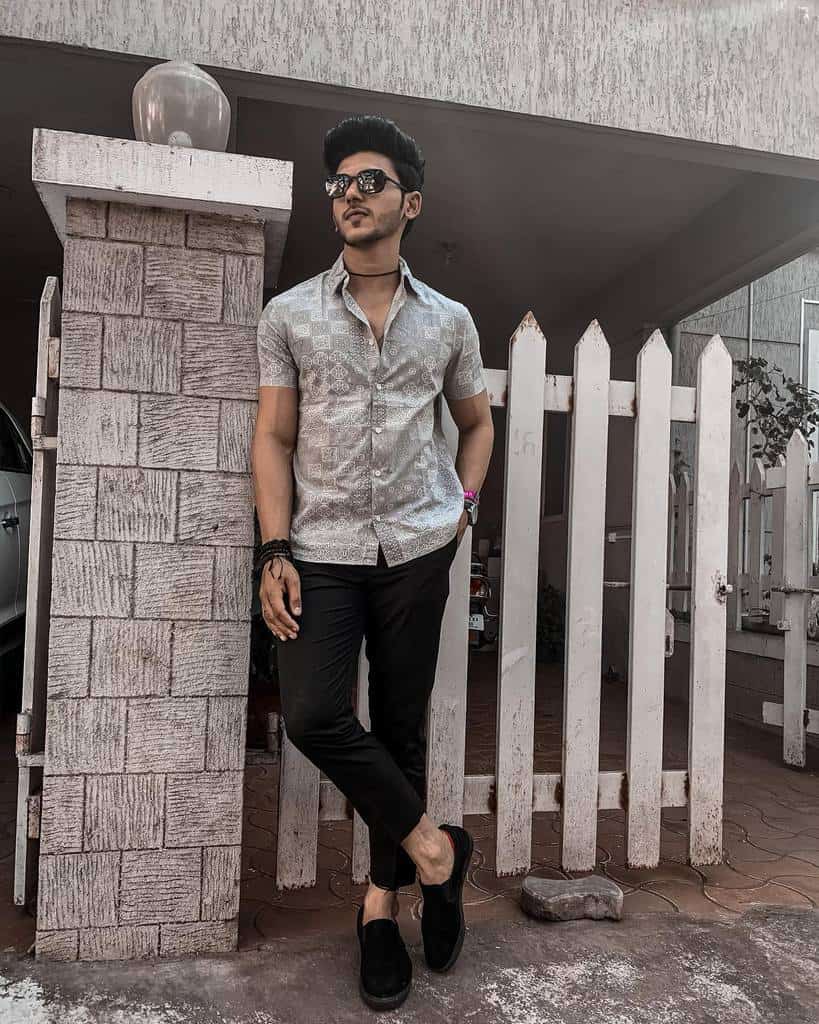 cool printed polo black pants with cool hair style