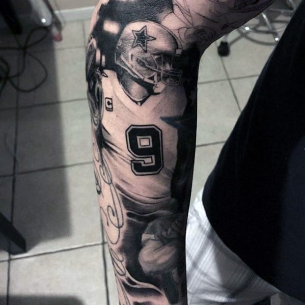 Nfl Football Player Mens Dallas Cowboys Full Sleeve Tattoo Design