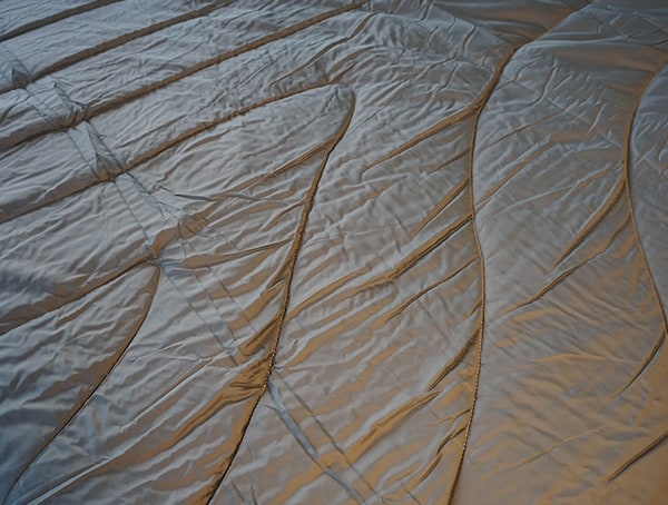 Nylon Side Rumpl Puffy Sherpa Blanket