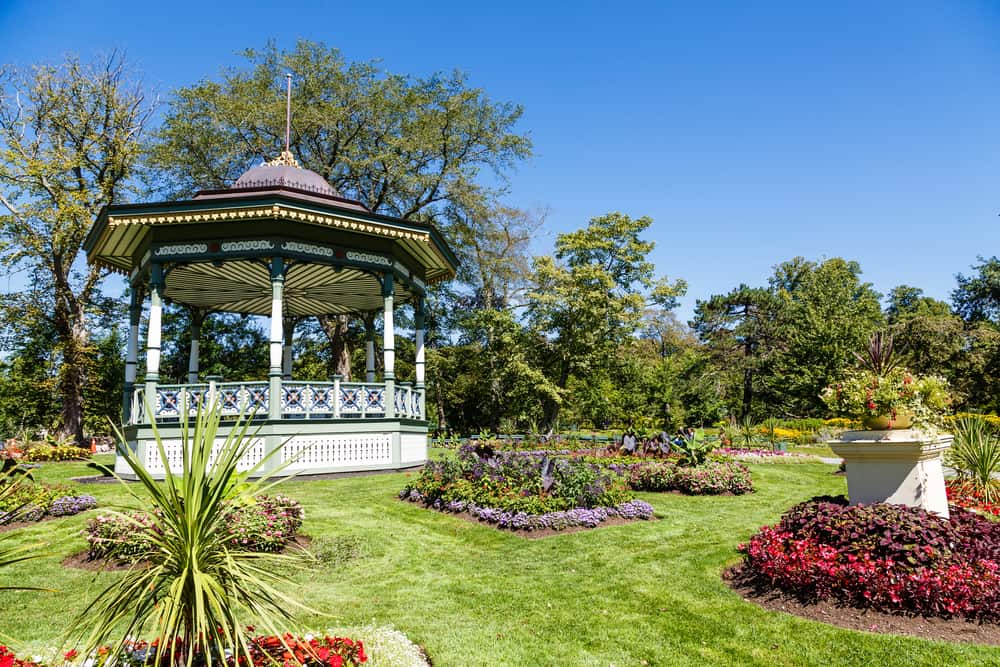 large public garden octagon gazebo