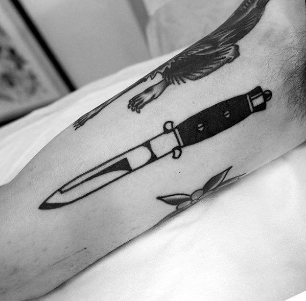 Old School Inner Arm Bicep Creative Switchblade Tattoos For Men