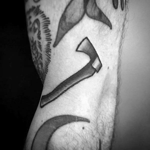Old School Outer Arm Small Axe Male Tattoo Designs