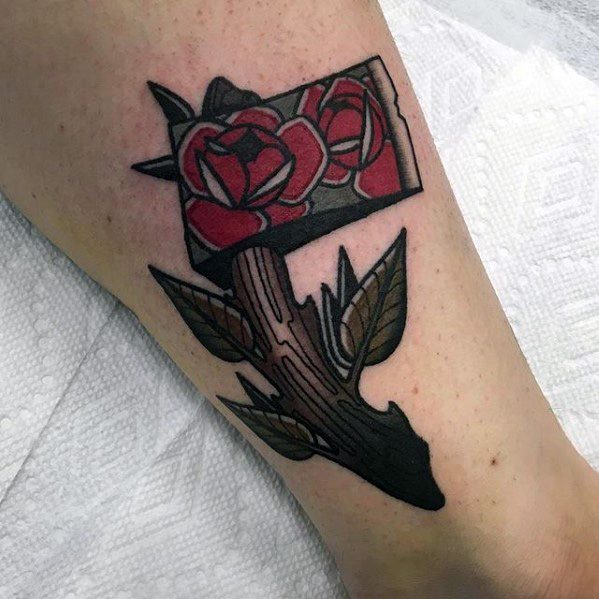 Old School Traditional Rose Flower Themed Axe Mens Tattoo Ideas On Leg