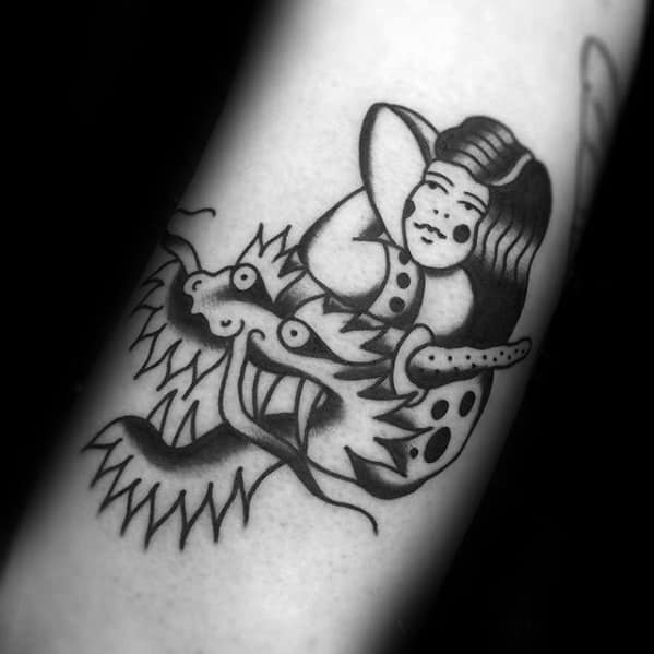 Old School Traditional Smal Mens Simple Dragon Tattoo Designs
