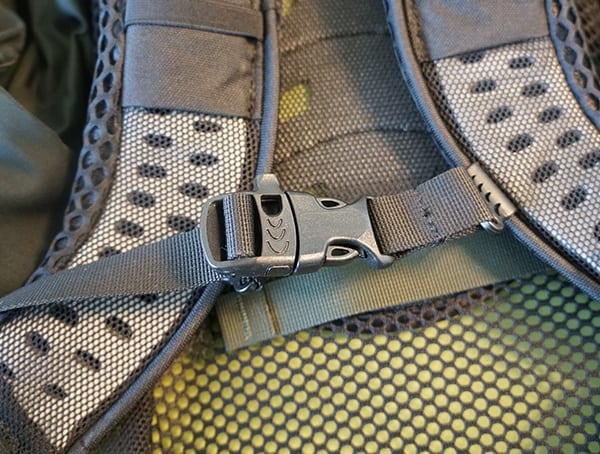 Osprey Aether Ag 85 Review Sternum Strap