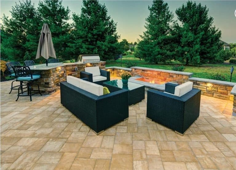 outdoor-living-space-image-1