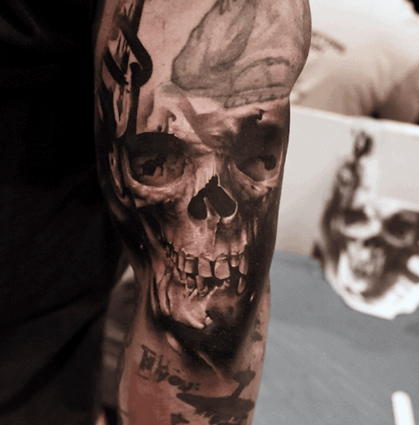 Outer Arm Guys Realistic Skull Tattoos