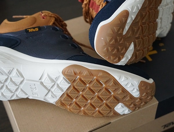 Outsole Lug Pattern Arrowood 2 Mid Waterproof Sneaker Boots For Men