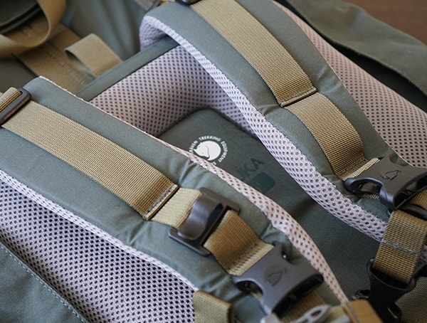 Padded Shoulder Straps Fjallraven Kajka Backpacks
