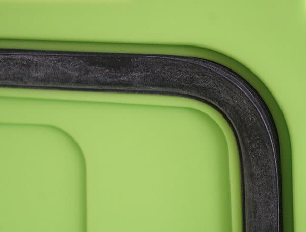 Pelican 20 Qt Elite Freezer Grade Seal