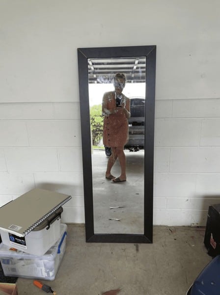 people-selling-mirrors-19