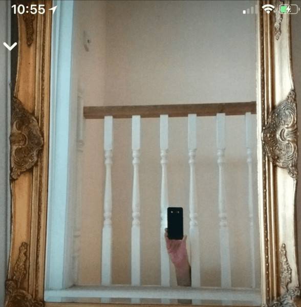 people-selling-mirrors-5