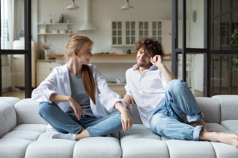 play truth or dare to experience with your partner