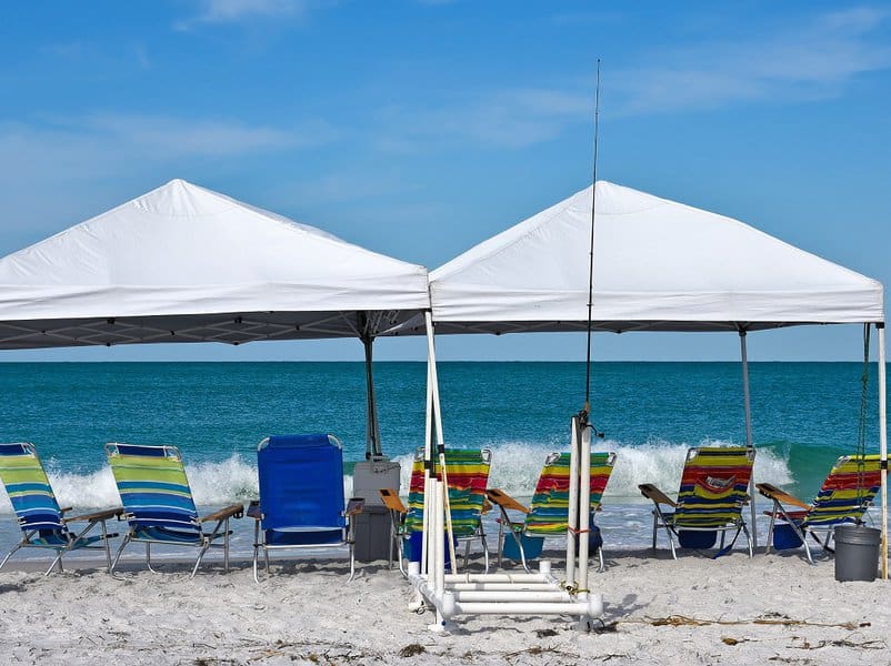 pop-up-canopy-enclosed-patio