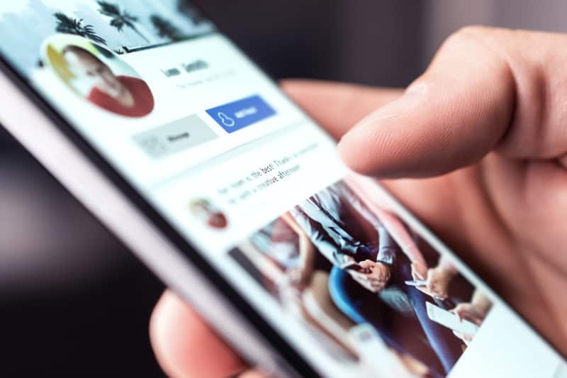 profile picture dating app