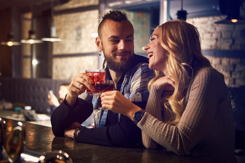 pub trivia night rainy day date ideas