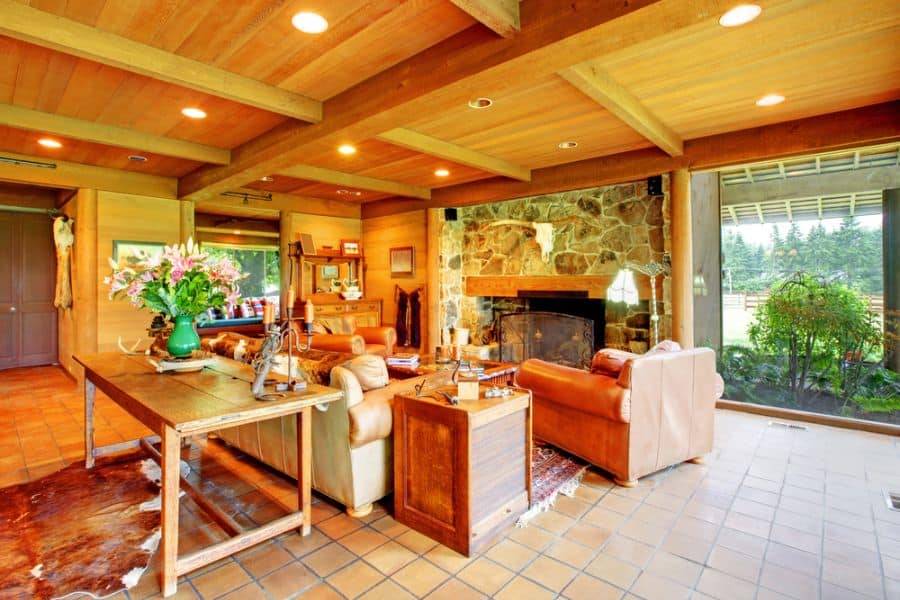 rustic ranch-style living room