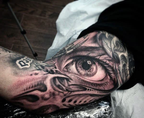 Realistic Chestnut Shaded Eye Tattoo Mens Shoulders