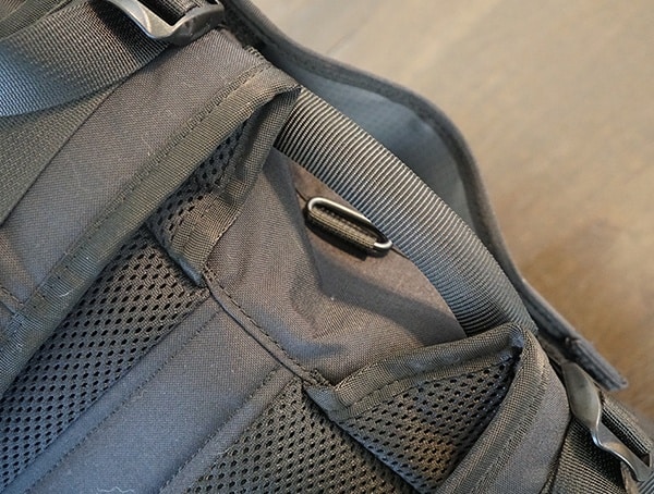 Rear Top Pull Handle Mission Workshop The Rhake Backpack