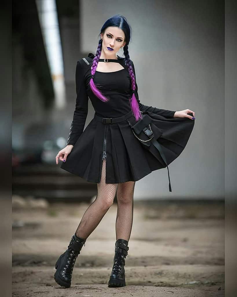 Rebel Girl Grunge Outfits