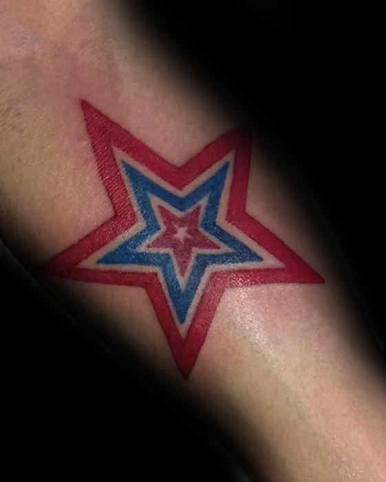 Red And Blue Awesome Mens Simple Arm Star Tattoo Designs