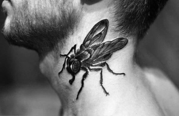 Realistic fly tattoo on the neck with fine detailing and smooth shading, creating a bold and lifelike crawling insect effect.