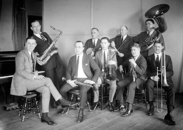 Retro 1920s Male Hairstyles