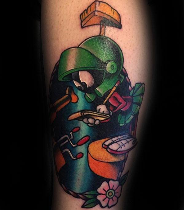 Retro Marvin The Martian Male Leg Tattoo Designs