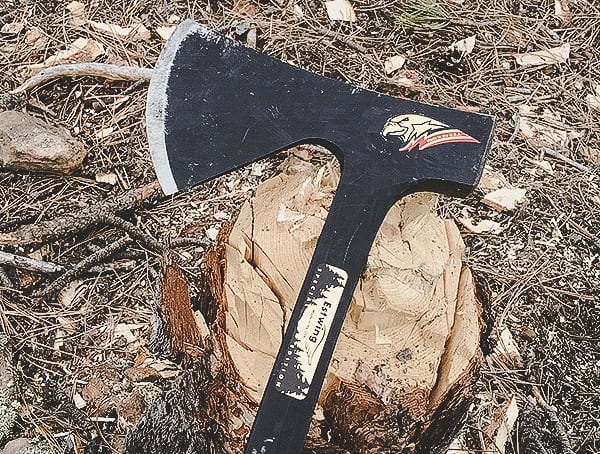 Review Estwing Special Edition 26 Inch Campers Axe