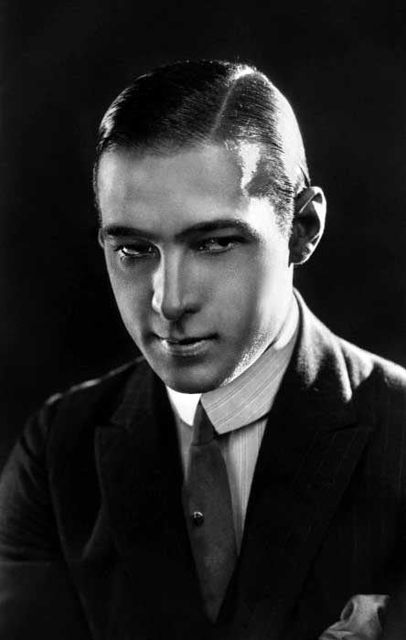 Rudolph Valentino 1920s Mens Old School Hairstyles For Gentlemen