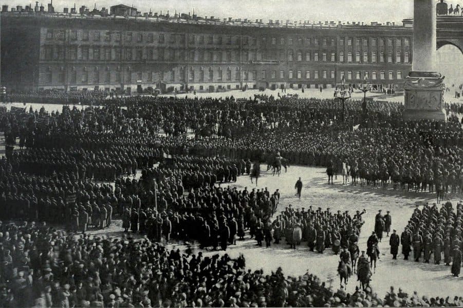 how close is russia to alaska