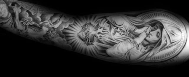 Sacred Heart Tattoo Designs For Men