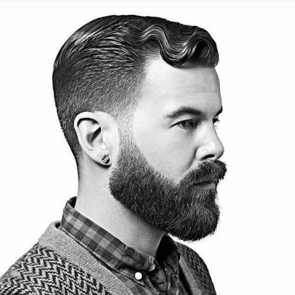 Short Haircuts For Wavy Hair Men