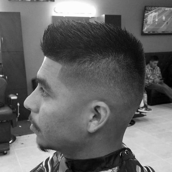 Short Length Mens Taper Fade Haircut