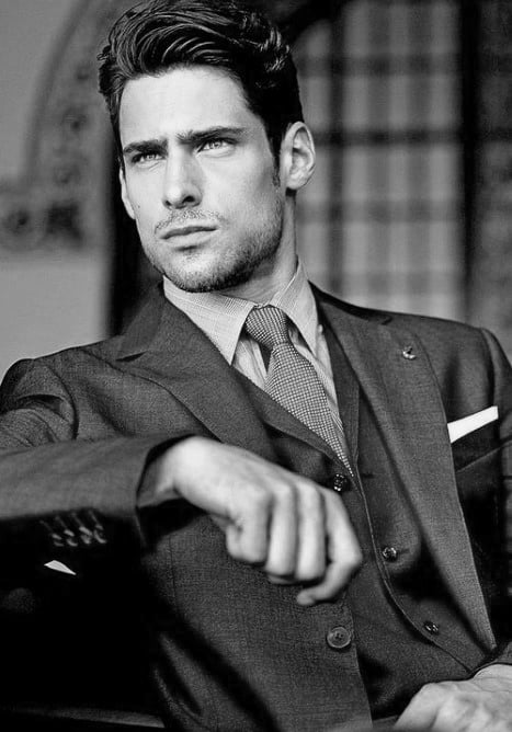 Short Mens Professional Hairstyles Wavy