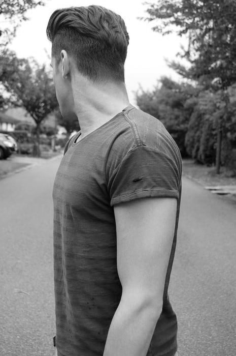 Short To Medium Mens Haircuts For Wavy Hair