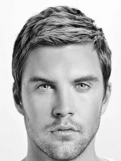 Short Wavy Hairstyle