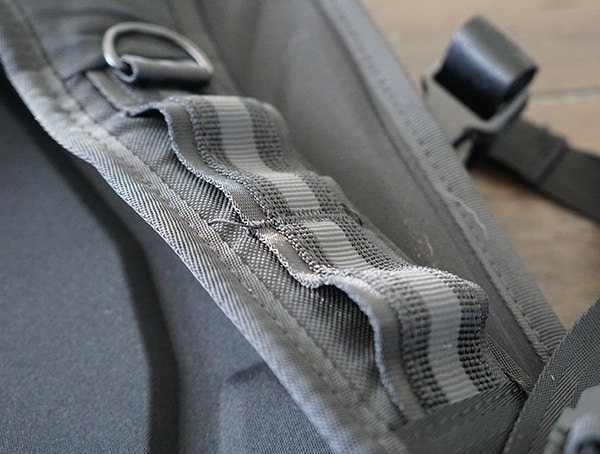 Shoulder Strap Loops Chrome Industries Barrage Cargo Mens City Everyday Carry Backpack