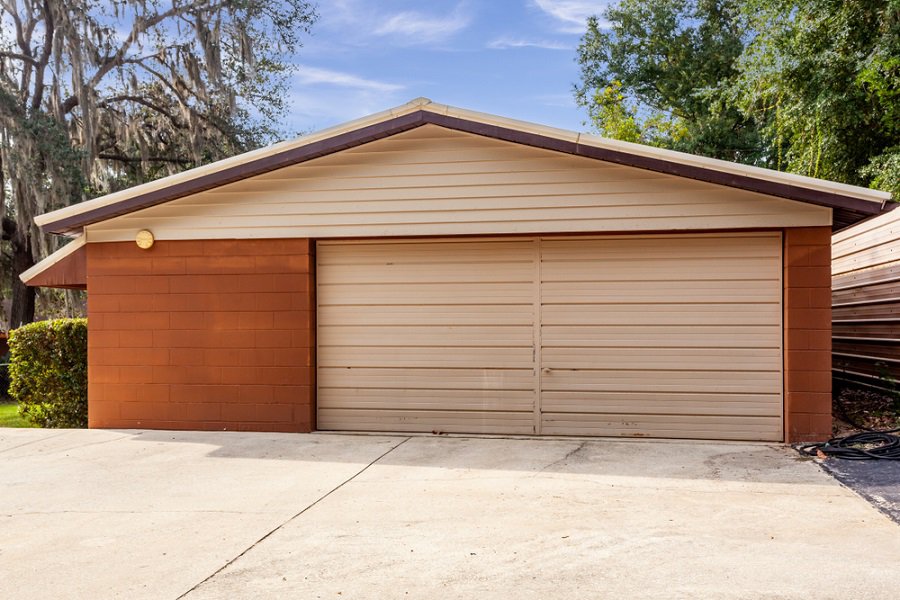 store shutter roll up garage door 