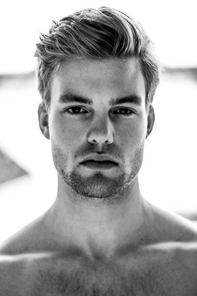 Textured, side-swept look with a natural flow and medium length