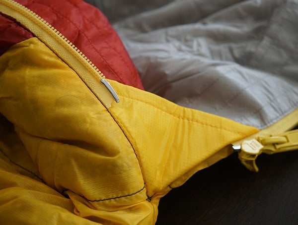Sierra Designs Nitro 800 20 Degree Sleeping Bag Corner Durable Stiching Detail